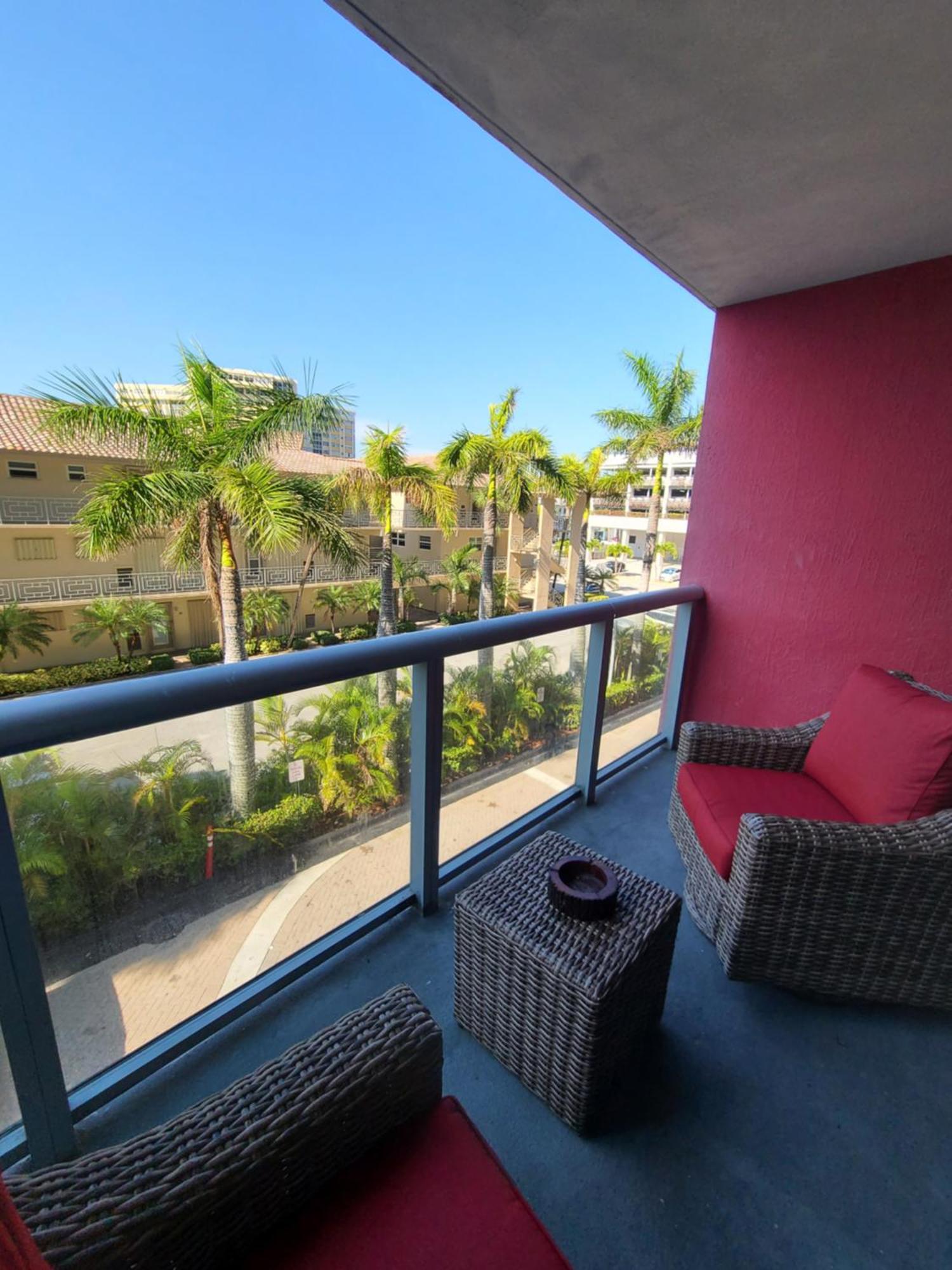 Beachwalk Resort & Condos Plaja Hallandale Exterior foto